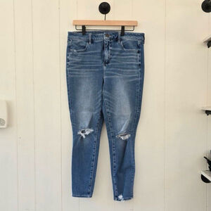 American Eagle Womens Jeans Size 12 Short Blue Dream Distressed High Waisted